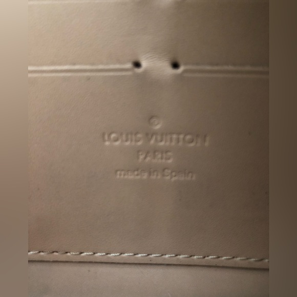 Louis Vuitton Vernis Zippy Wallet Yellow - Picture 12 of 14